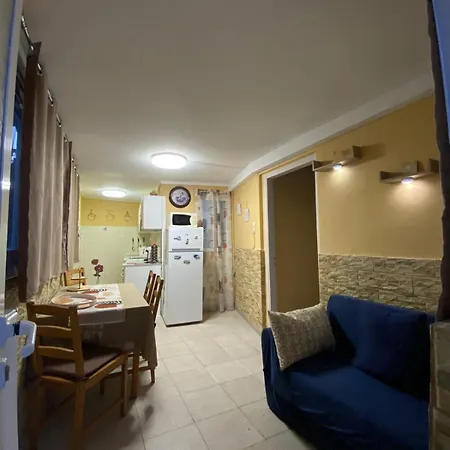 Holiday home Marina's House *